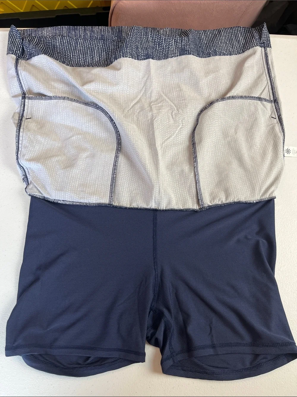 Athleta Midtown Stretch Blue and White Printed Skort